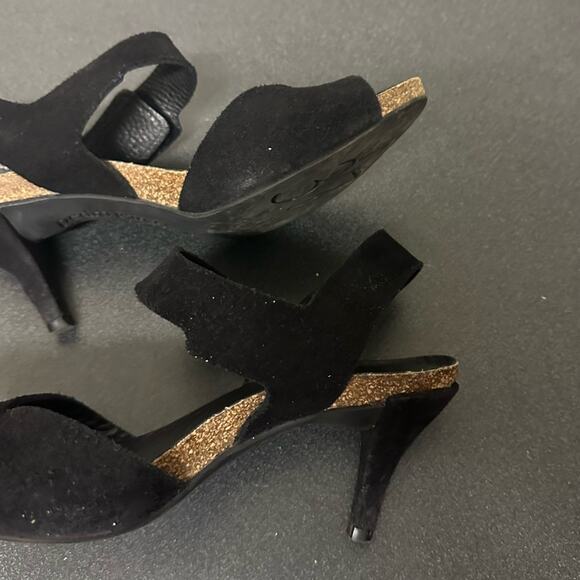Pedro Garcia Willow Low Heel Sandal in Black Suede Leather Size 37 7 Classic - Picture 9 of 13